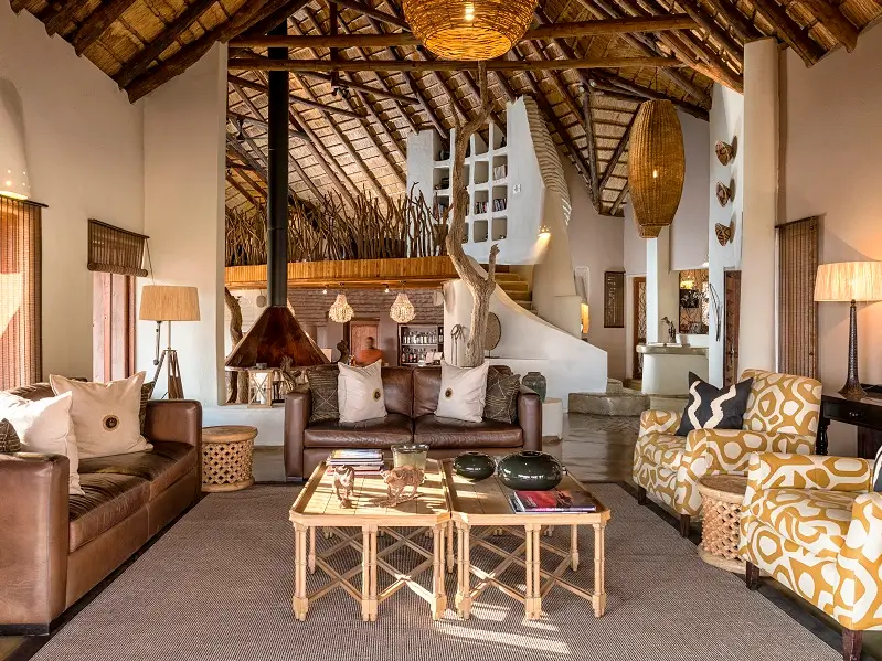 The lounge at Impodimo Game Lodge