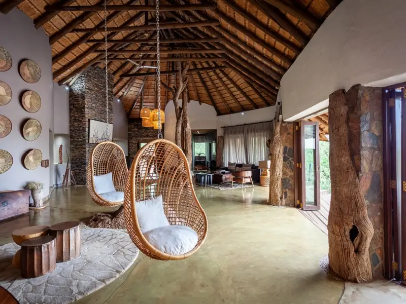 The lounge at Madikwe Hills