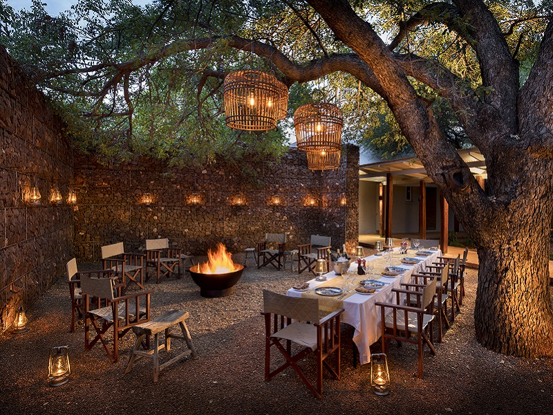 The boma at Morukuru Farm House
