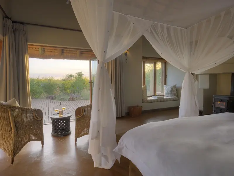 Bedroom suite at Rhulani Safari Lodge
